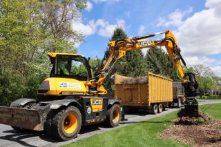 Brush and Leaf Collection truck