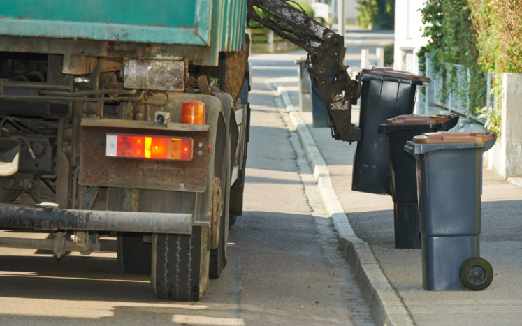 Recycling and Refuse truck
